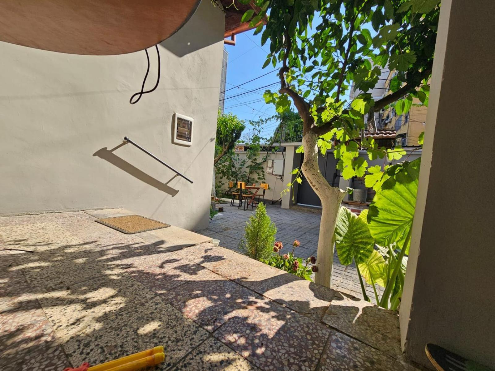 Lemon House Tirana